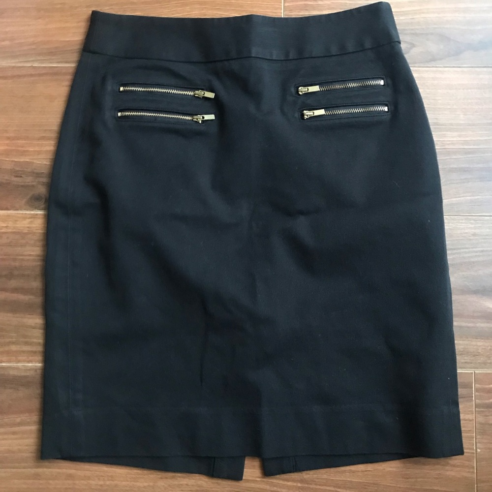 SALE Banana Republic pencil skirt gold detailing